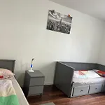 Modernes 5 , 6 Und 7 In * Bochum
