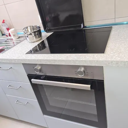 Modernes 5 , 6 Und 7 In Apartment