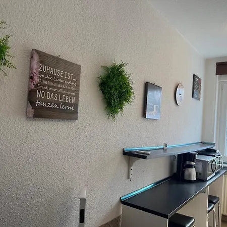 Modernes 5 , 6 Und 7 In Apartment *