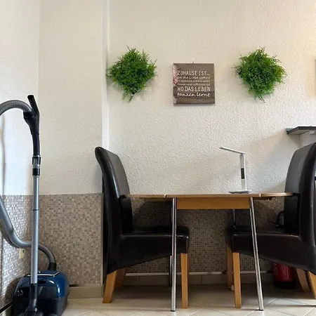 Apartment Modernes 5 , 6 Und 7 In *