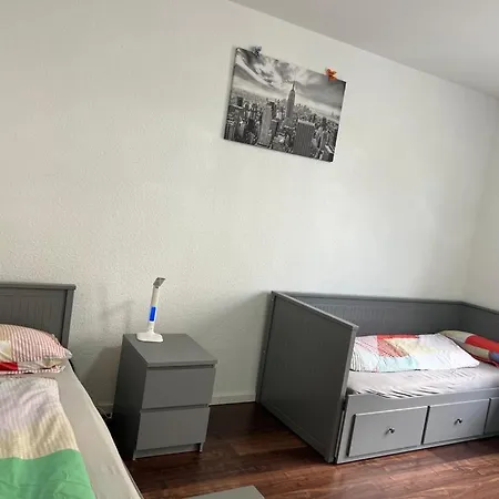 Modernes 5 , 6 Und 7 In * 보훔