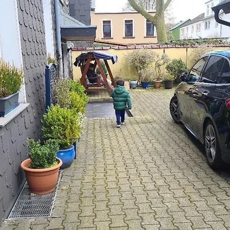 Modernes 5 , 6 Und 7 In Bochum