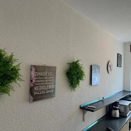 Modernes 5 , 6 Und 7 In *