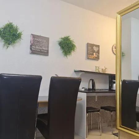 Modernes 5 , 6 Und 7 In Apartment