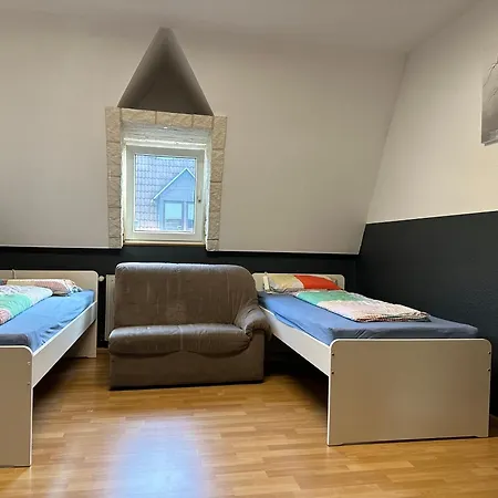 Modernes 5 , 6 Und 7 In Appartement *
