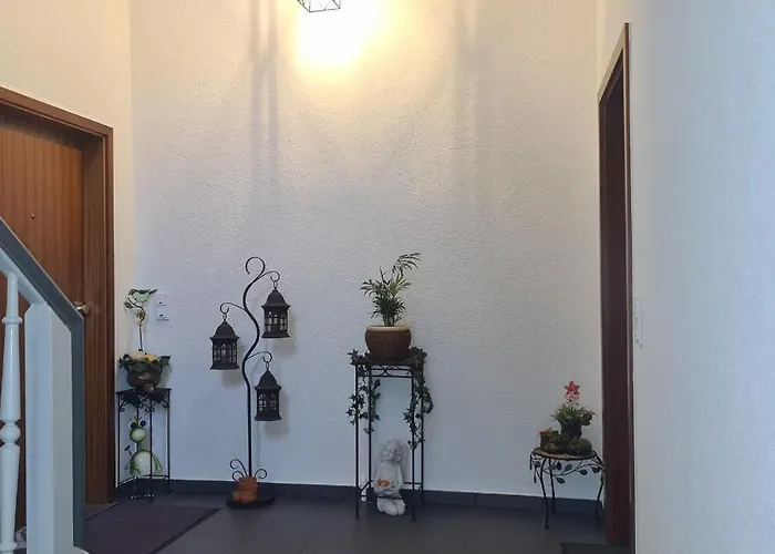 Modernes 5 , 6 Und 7 In Apartamento