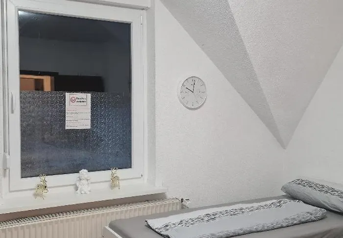 Modernes 5 , 6 Und 7 In *