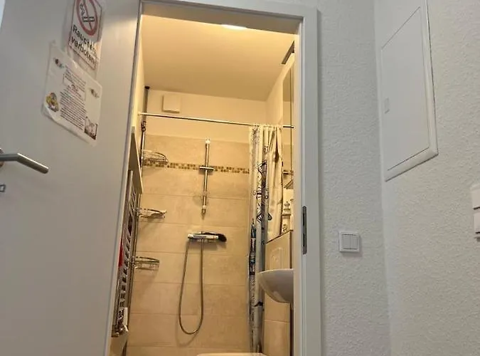 Modernes 5 , 6 Und 7 In * Bochum