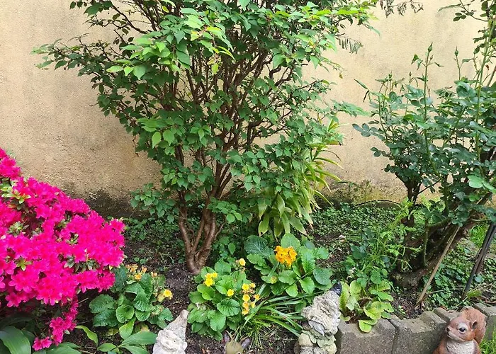 Modernes 5 , 6 Und 7 In * Bochum