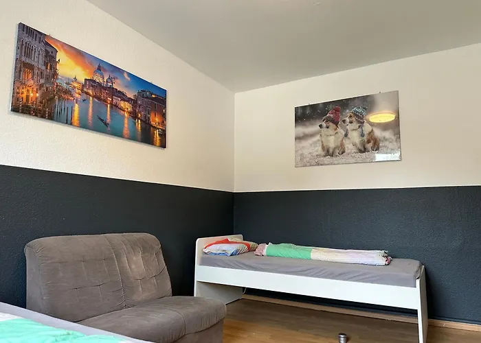 Modernes 5 , 6 Und 7 In *